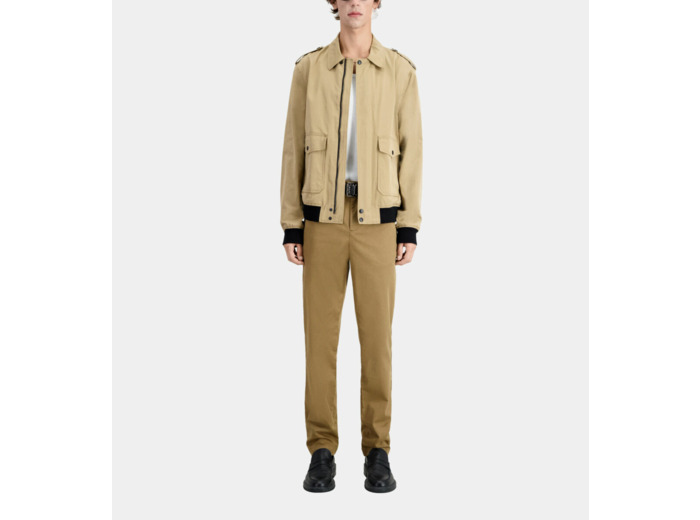 Blouson Avec Col Poches Plaquees Devant beige