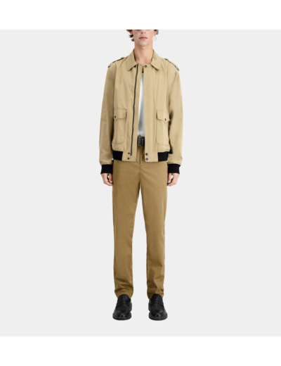 Blouson Avec Col Poches Plaquees Devant beige